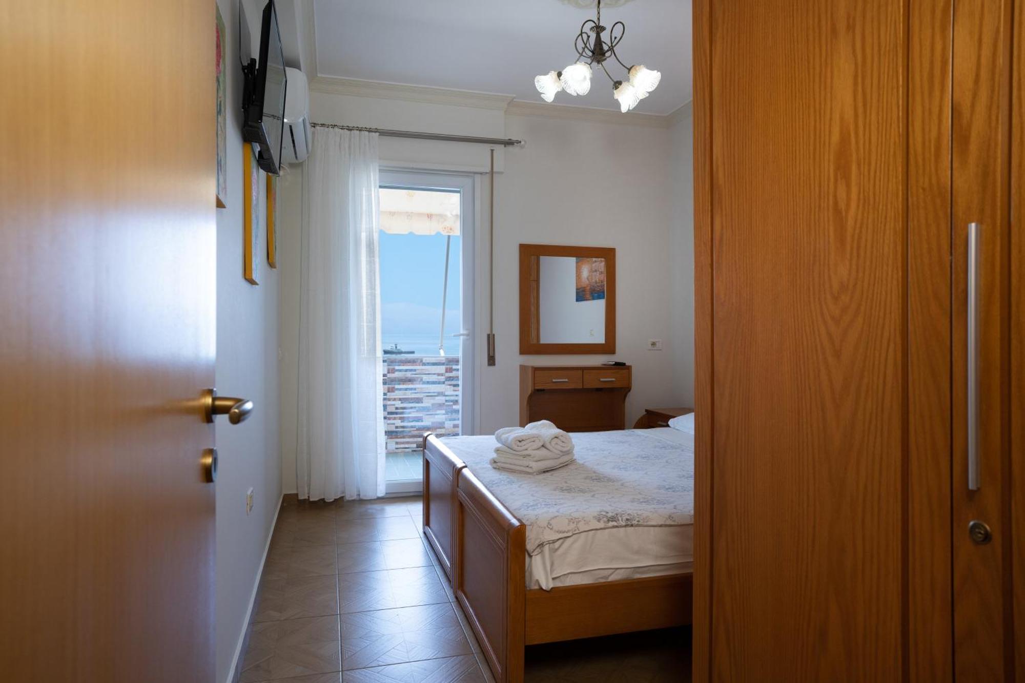Premium Beachfront * Vlorë